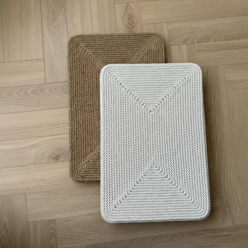 Natural Sisal Cat Scratching Pad, Wall-Mounted Cat Scratcher Mat, Durable Scratching Surface for Kittens and Cats, Protects Furniture, Beige Color