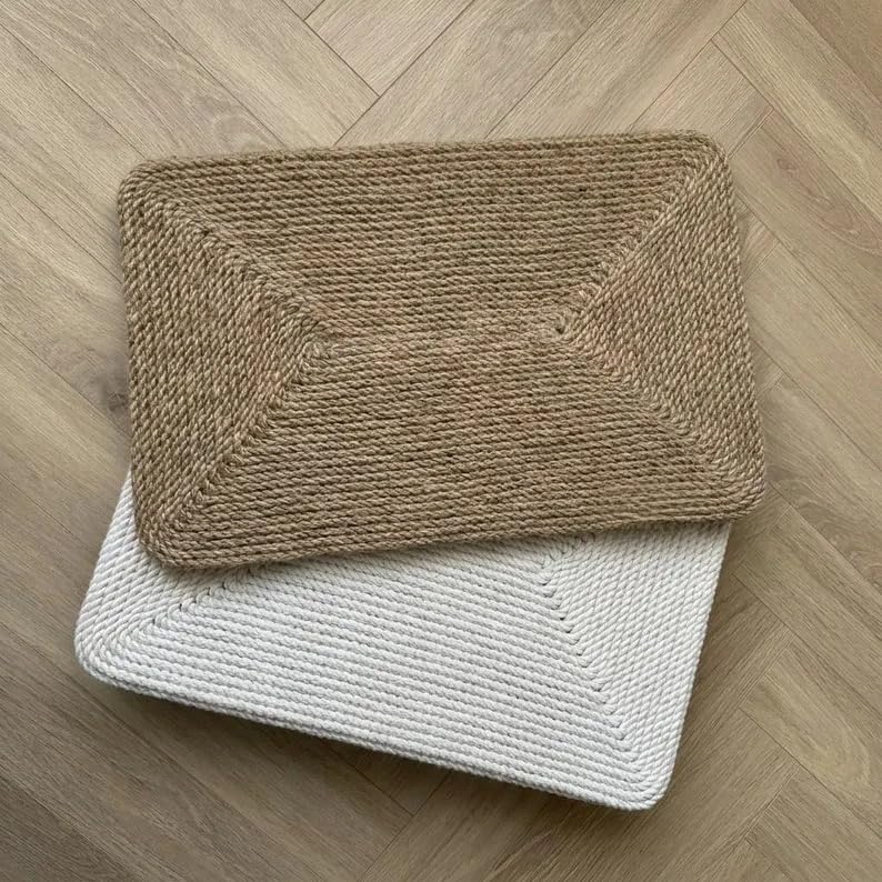 Natural Sisal Cat Scratching Pad, Wall-Mounted Cat Scratcher Mat, Durable Scratching Surface for Kittens and Cats, Protects Furniture, Beige Color